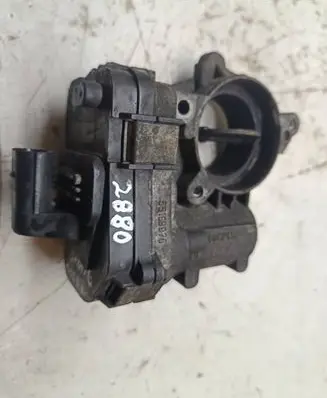 Opel Zafira B Throttle valve 55199975