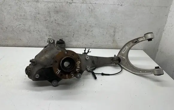 BMW 5 F10 F11 Front wheel hub spindle knuckle