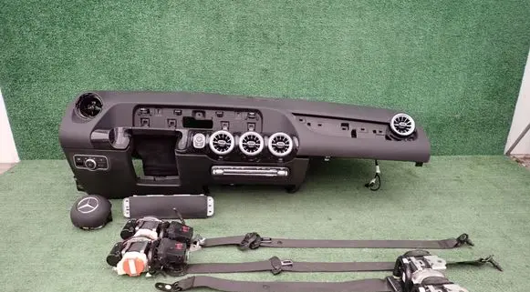 Mercedes-Benz GLA H247 Dashboard 