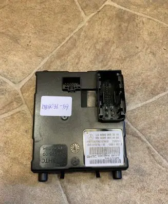 Mercedes-Benz E W213 Interior fan control switch A0009003810