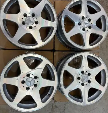 Mercedes-Benz 190 W201 R17 alloy rim B664705 ET37 EVOII