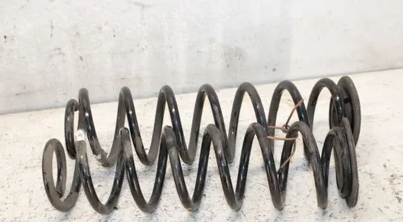 Skoda Superb B8 (3V) Rear coil spring 3Q0511115