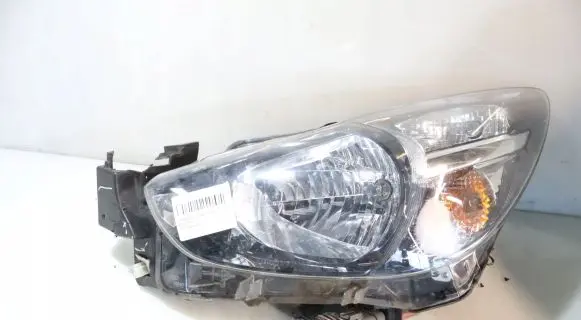 Mazda 2 Headlight/headlamp