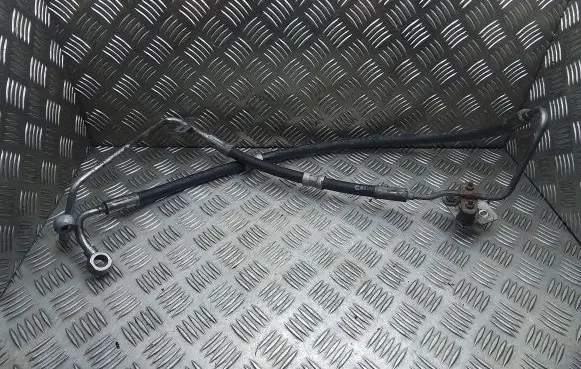 BMW 5 E60 E61 Power steering hose/pipe/line 6777286