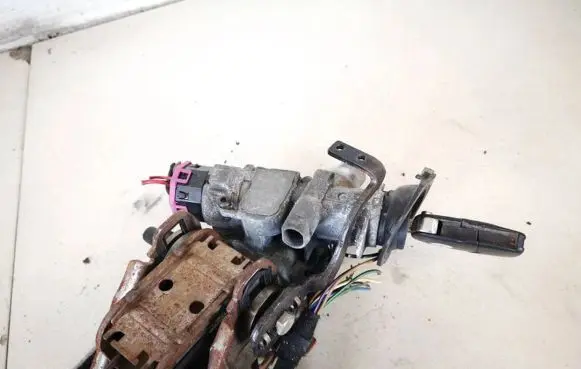 Volkswagen PASSAT B5 Ignition lock