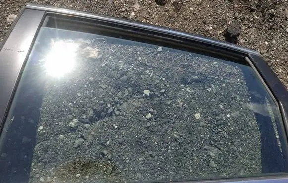 Honda CR-V Rear door window glass as2