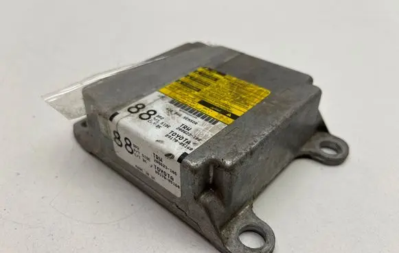 Toyota Avensis T250 Airbag control unit/module 208623106 8917005160