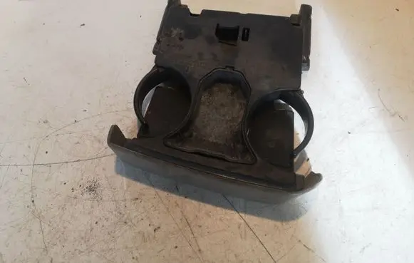 Chrysler Grand Voyager IV Cup holder 