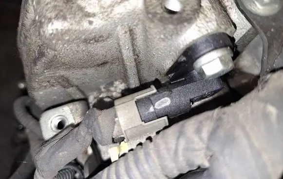 Alfa Romeo 159 Camshaft position sensor 
