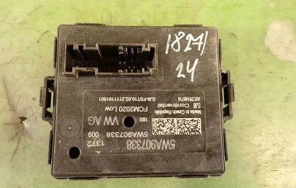 Skoda Octavia Mk4 Gateway control module 5WA907338