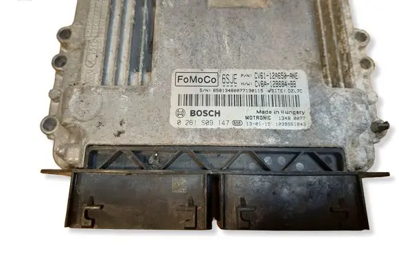 Ford Focus Engine control unit/module ECU 0261S09147 CV6112A650ANE CV6A12B684BB