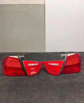 BMW 3 E90 E91 Rear/tail lights 7289425 7289427