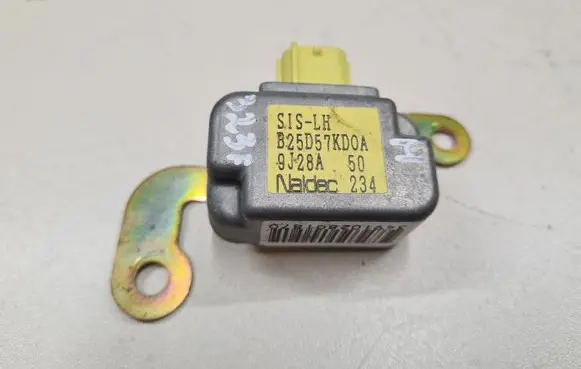 Mazda 323 F Airbag deployment crash/impact sensor B25D57KD0A SISLH 9J28A