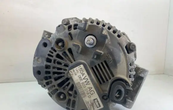 Audi A6 S6 C6 4F Generator/alternator 06E903016D