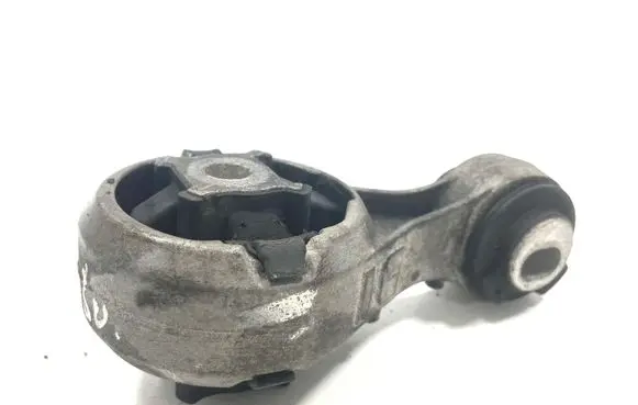 Nissan Qashqai Engine mount bracket 11350JD000