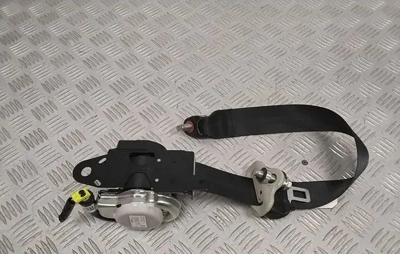 Nissan Leaf II (ZE1) Rear seatbelt 6382640