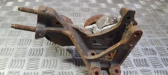 Ford Mondeo MK I Engine mounting bracket 93bb10239ad