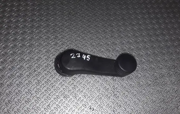 Skoda Octavia Mk2 (1Z) Rear door window winding handle 