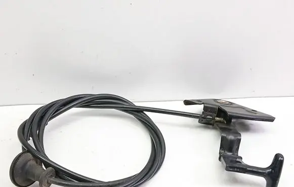 Audi A4 S4 B5 8D Engine bonnet (hood) release handle 8D0823591