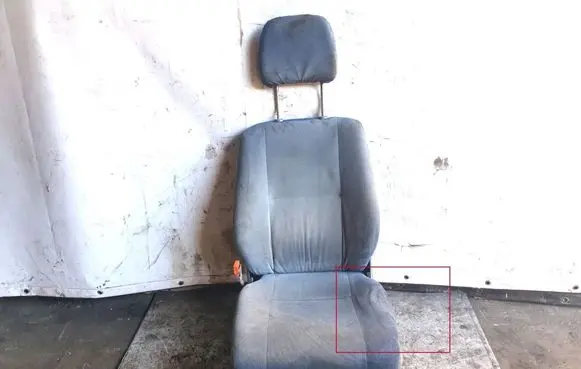 Volkswagen II LT Front passenger seat 