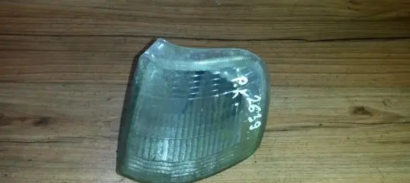 Peugeot 405 Front indicator light
