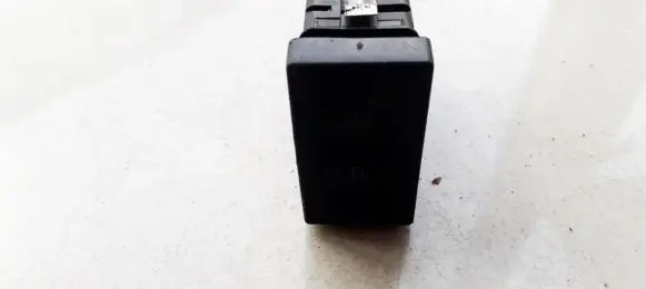 Volkswagen PASSAT B5.5 Seat heating switch 3B0963563C