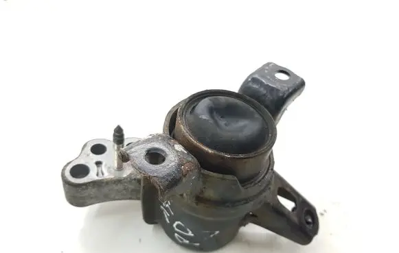 Toyota RAV 4 (XA30) Engine mount bracket AV84227
