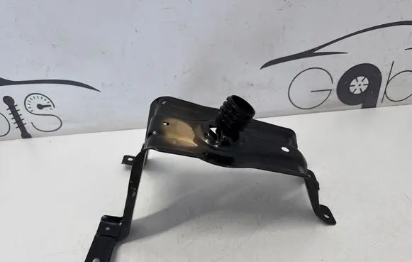 Audi A4 S4 B9 8W Holder (bracket) 8W0802715