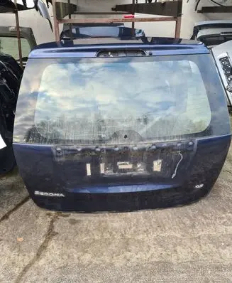 KIA Carnival Tailgate/trunk/boot lid