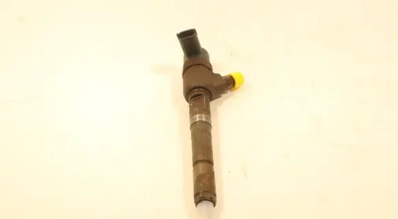 Opel Combo C Fuel injector 0445110083