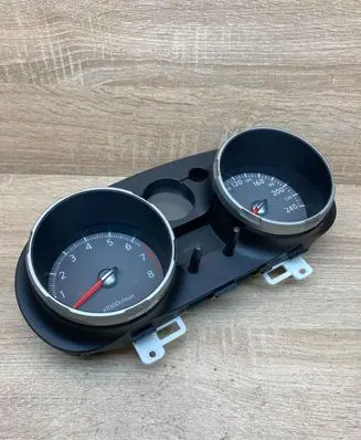 Nissan Qashqai Speedometer (instrument cluster) JD02B 187AV64 KMH