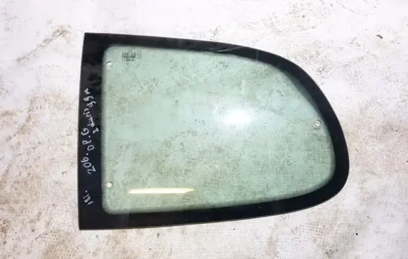 Peugeot 206 Rear side window