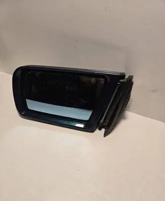 Mercedes-Benz C W202 Front door electric wing mirror 015563