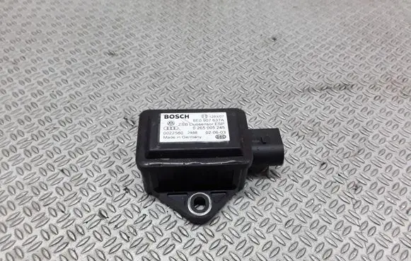 Volkswagen PASSAT B5.5 ESP acceleration yaw rate sensor 8E0907637A 0265005245