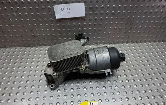 Mazda 3 I Oil filter mounting bracket S26405586 9651813980