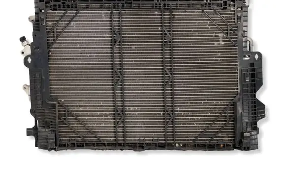 Volvo XC90 Coolant radiator 32339867 FCC7A 240222004