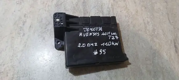 Toyota Avensis T270 Other control units/modules 8865005251