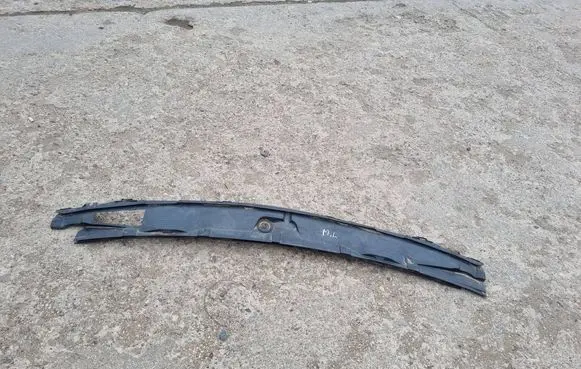Mercedes-Benz ML W163 Wiper trim A1638310036 A163830867