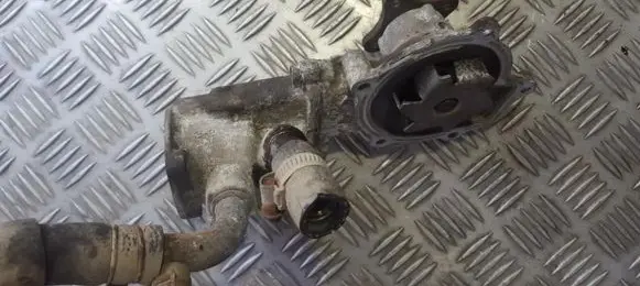 Nissan Almera Water pump