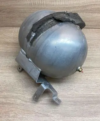 Mercedes-Benz E W211 Vacuum air tank A2113200015