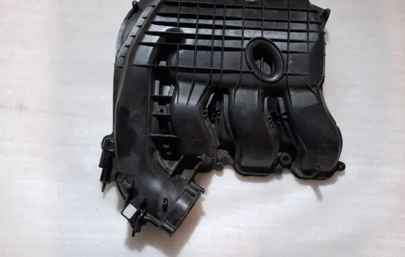 Dodge Challenger Intake manifold 05149174AB 511124 511125