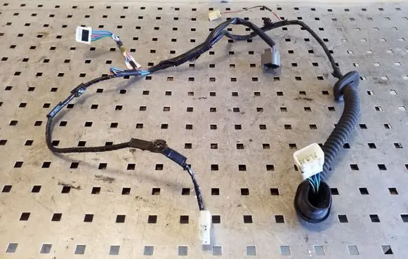 Subaru Forester SH Rear door wiring loom GR122803B