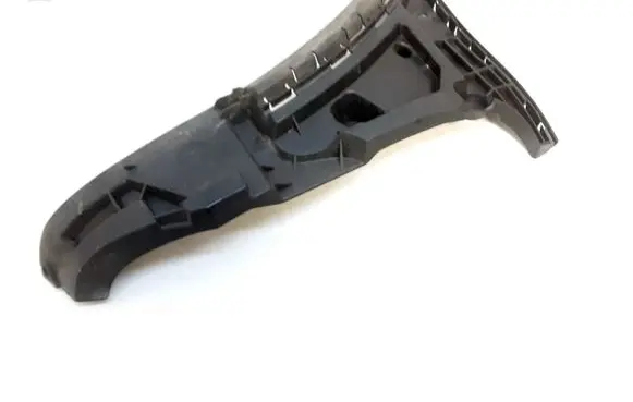 Volvo XC90 Front bumper mounting bracket 30698129