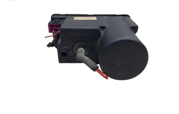 Audi A4 S4 B5 8D Central locking vacuum pump 4A0862257A