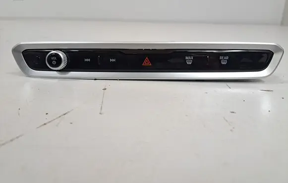 BMW X6 G06 Interior fan control switch 5A64198