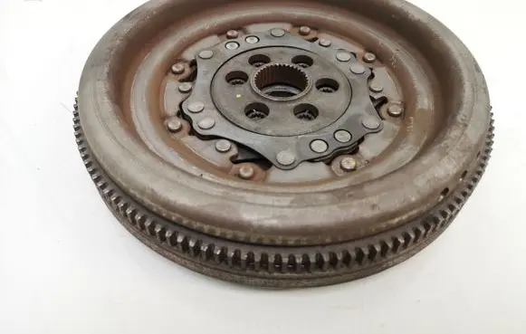 Volkswagen Touran I Dual mass flywheel 03G105266CG