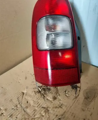 Opel Sintra Rear/tail lights 10406611 10406613