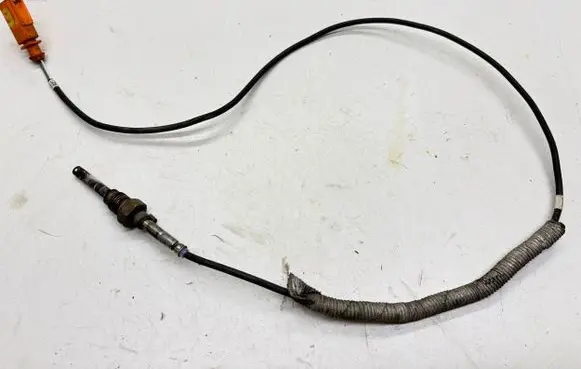 Volkswagen Touran I Lambda probe sensor 03G906088E