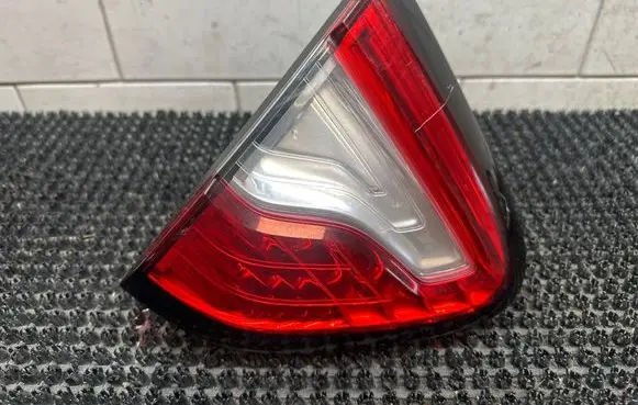Renault Captur Tailgate rear/tail lights 265554078R