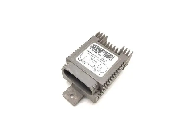 Mercedes-Benz CL C215 Coolant fan relay A0275456432 898974000